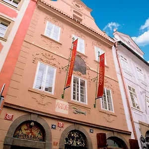 https://bijou-de-prague.praguehotelsweb.com