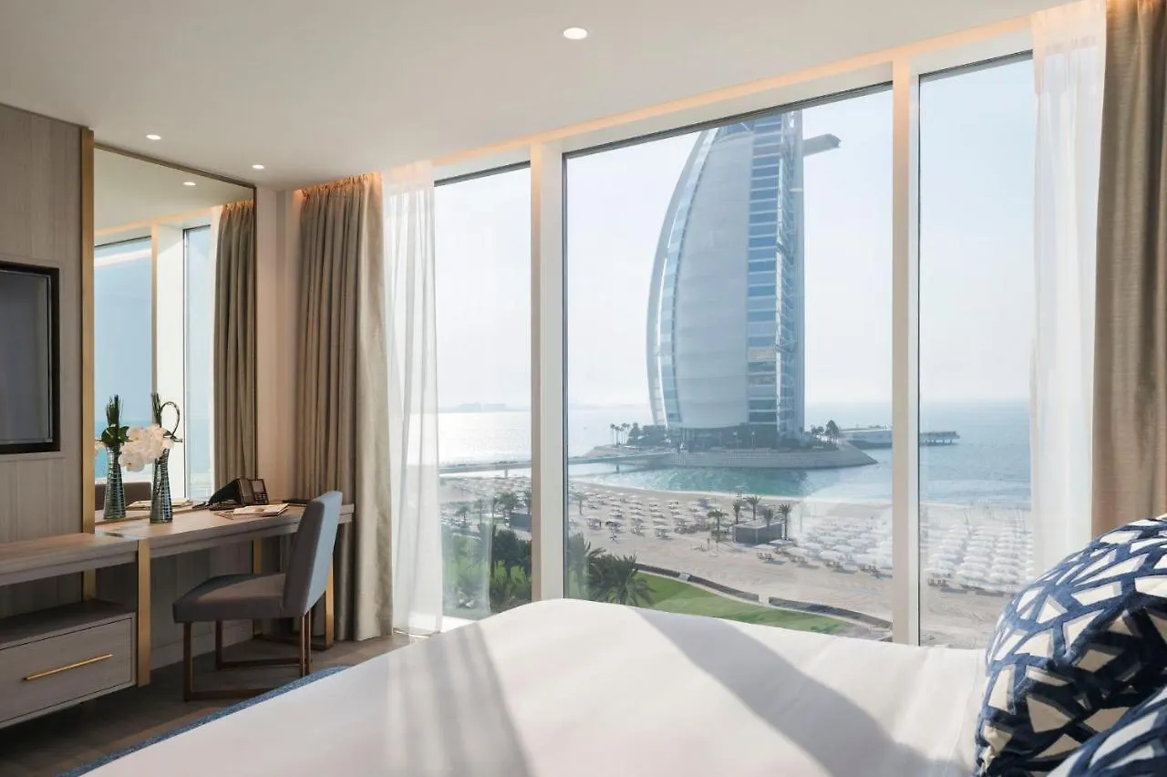 Jumeirah Beach Hotel Dubaj Rezort