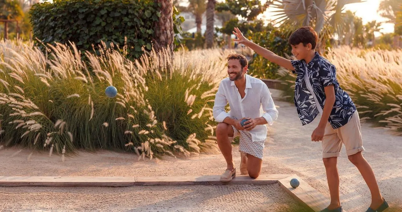 Jumeirah Beach Hotel Dubaj Rezort
