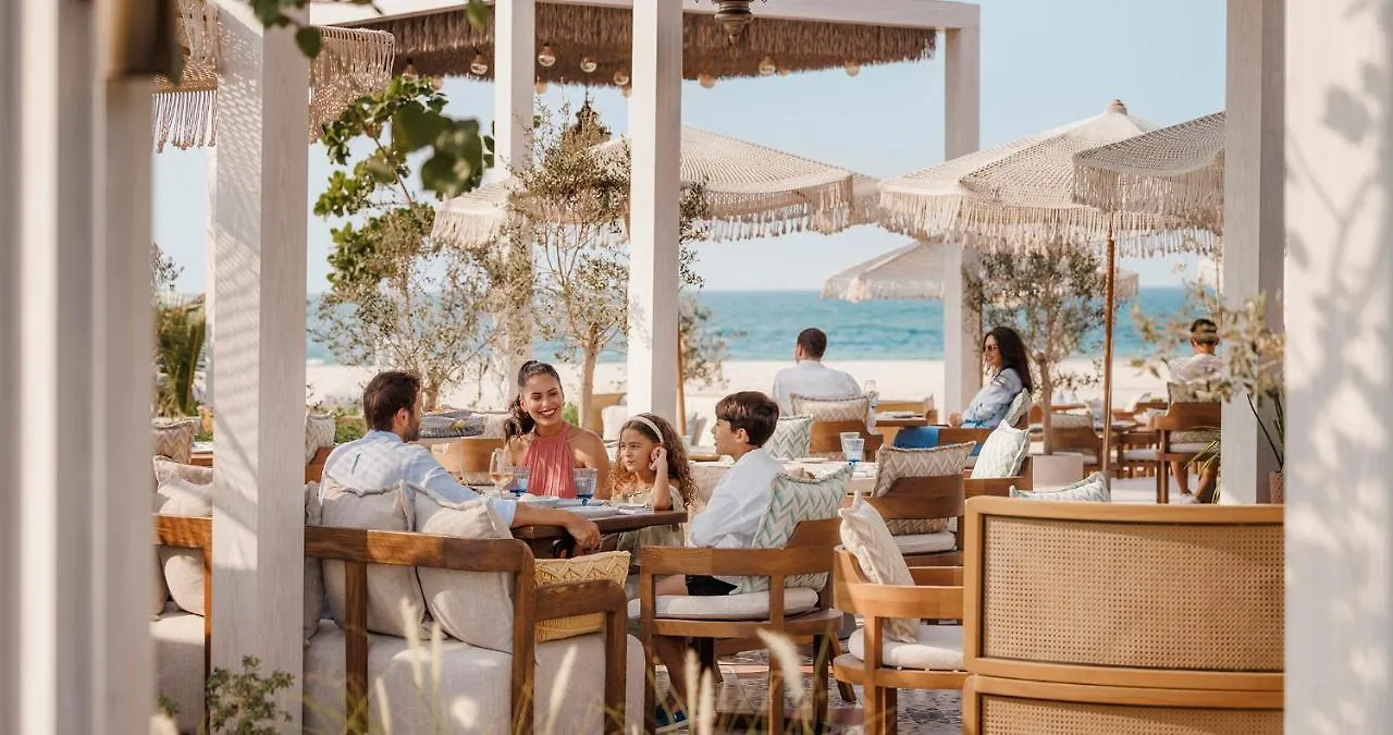 Jumeirah Beach Hotel דובאי אתר נופש